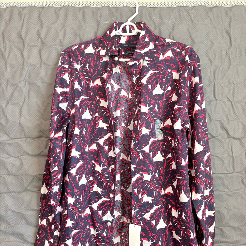 Tommy Hilfiger Red and White Leaf-Print Long-Sleeve Shirt